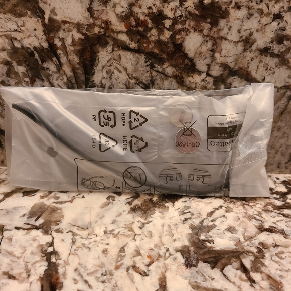 Samsung 3D Glasses - Picture 5 of 6